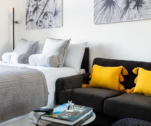 Cosy Central Studio Apartment Zone 2